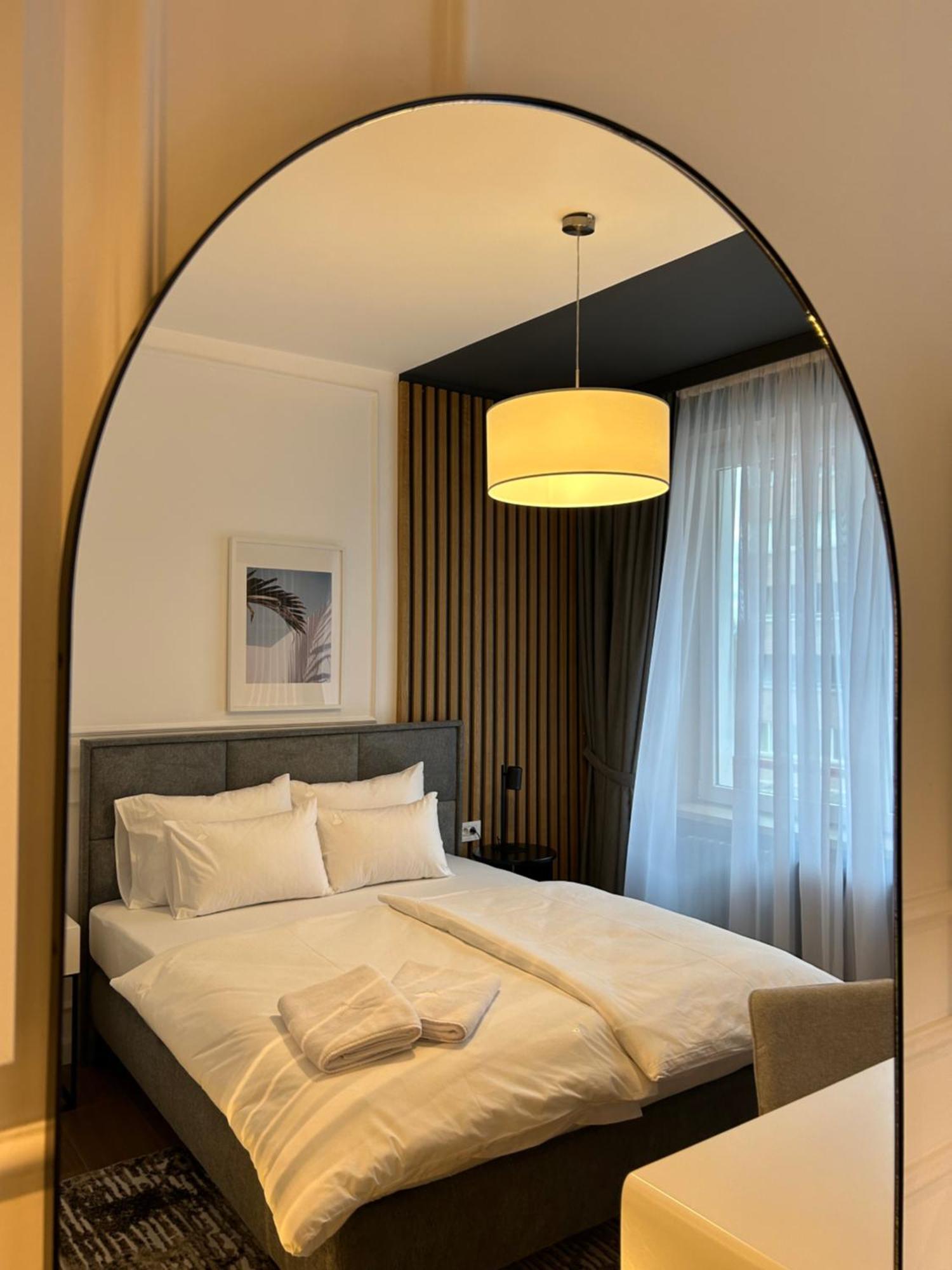 Red Riding Hood Apartment Belgrade Exterior photo